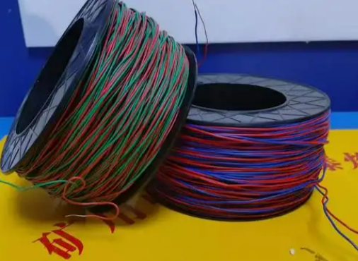 仁化放炮线的主要材质有哪些？不同材质的适用场景有何区别？